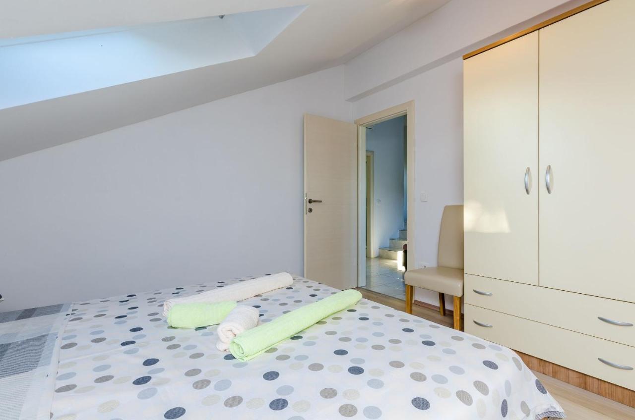 Apartment Maurora 자톤 외부 사진