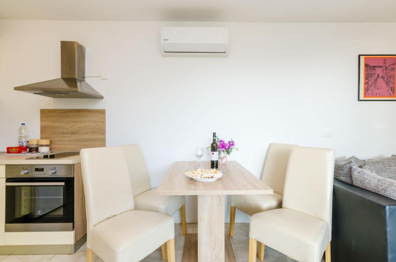 Apartment Maurora 자톤 외부 사진